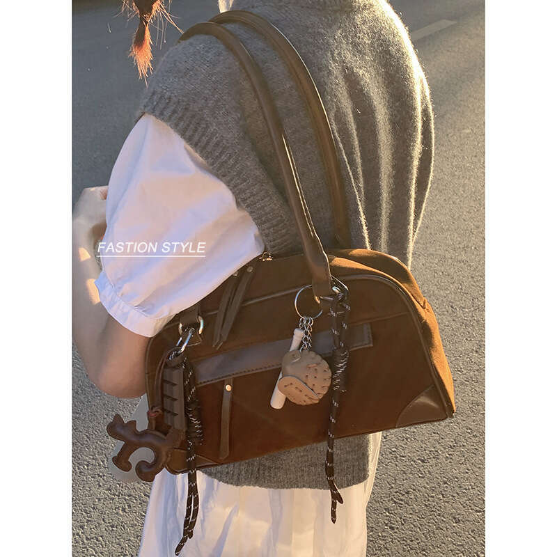 Autumn Suede designer bag Handheld Bowling Ball for Women 2024 New Niche Underarm Large Capacity Shoulder Bag