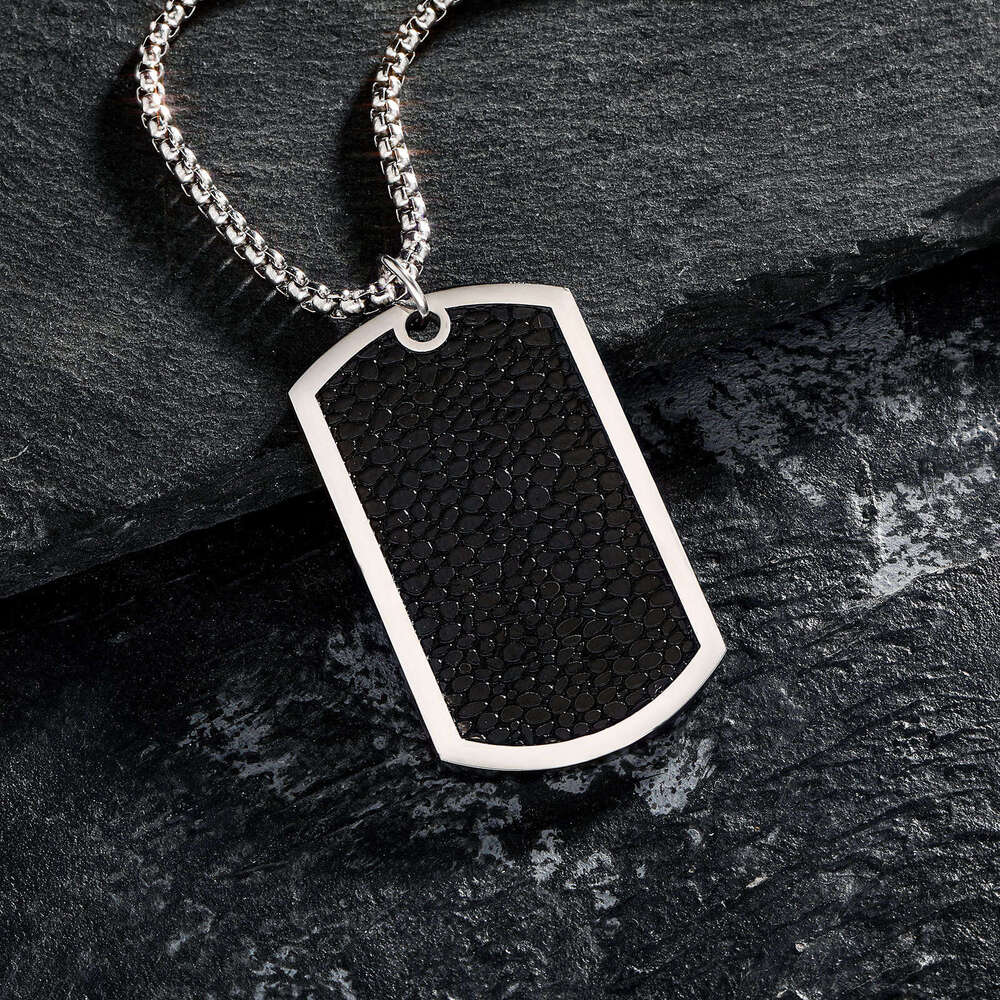 Jin Ao Direct Stainless Steel Head Portrait Niche Simple Soldier Badge Leather Pendant Men's Necklace