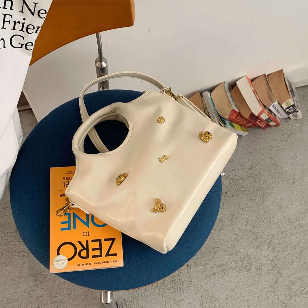 designer bag Korean Style Handheld Fashion Basket Women's 2024 Winter New Simple Shoulder Niche Crossbody Bag