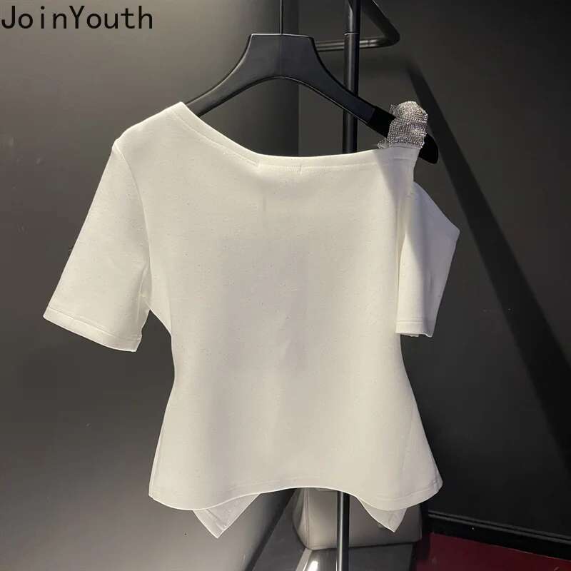 Crop Tops Tshirts for Women Solid Color Diamond Tunic Tees 2025 Ropa Mujer Slim Waist Off Shoulder Fashion Sweet Sexy T-shirt
