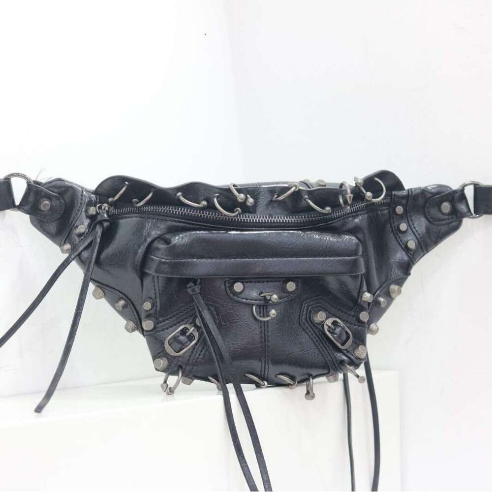 INS Rivet Piercing Motorcycle New Crossbody Waist Niche Versatile Genuine Leather Texture Women s Chest Bag