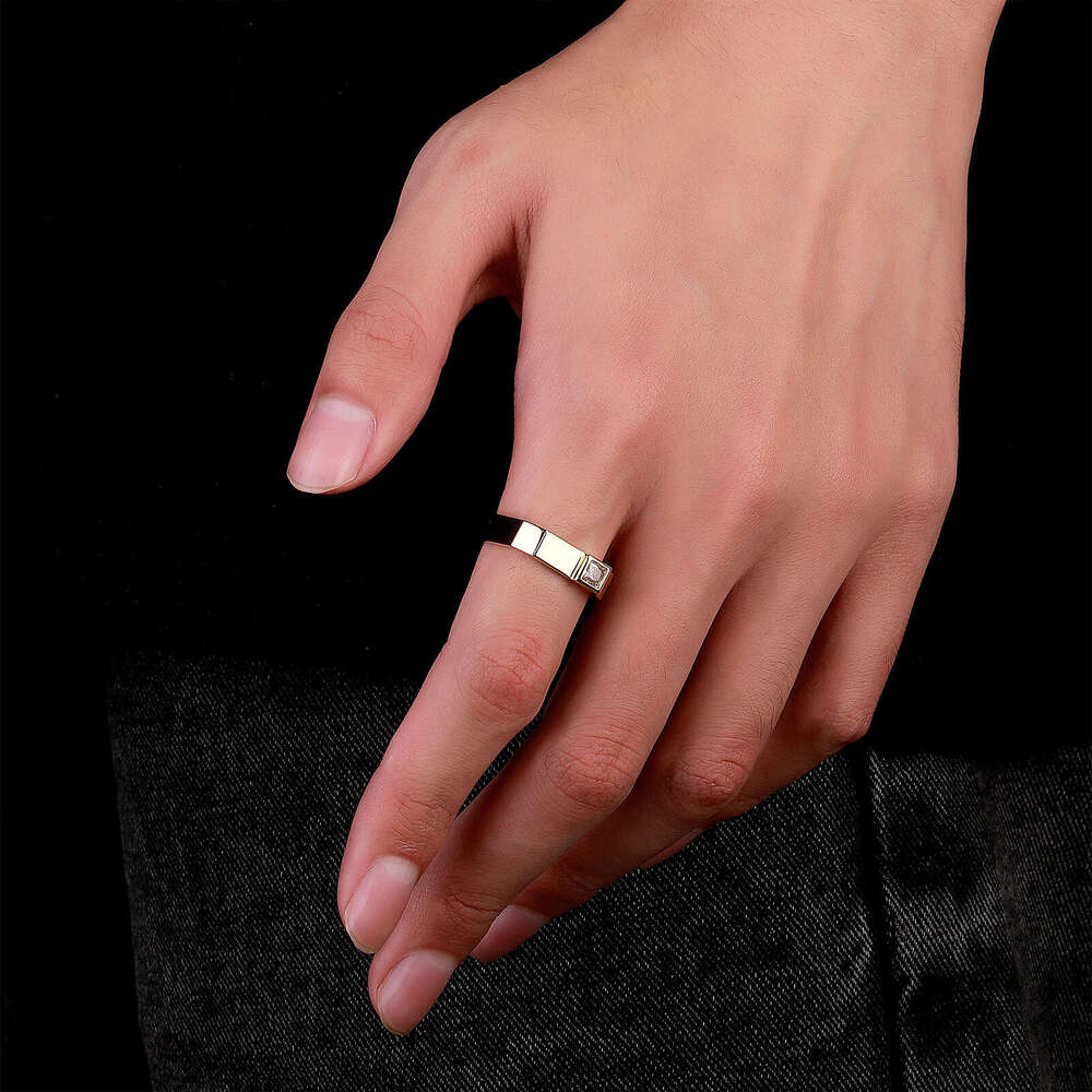 New Live Men's Square Inlaid Diamond Personality Trendy Color-Retaining Gold and Silver Ring