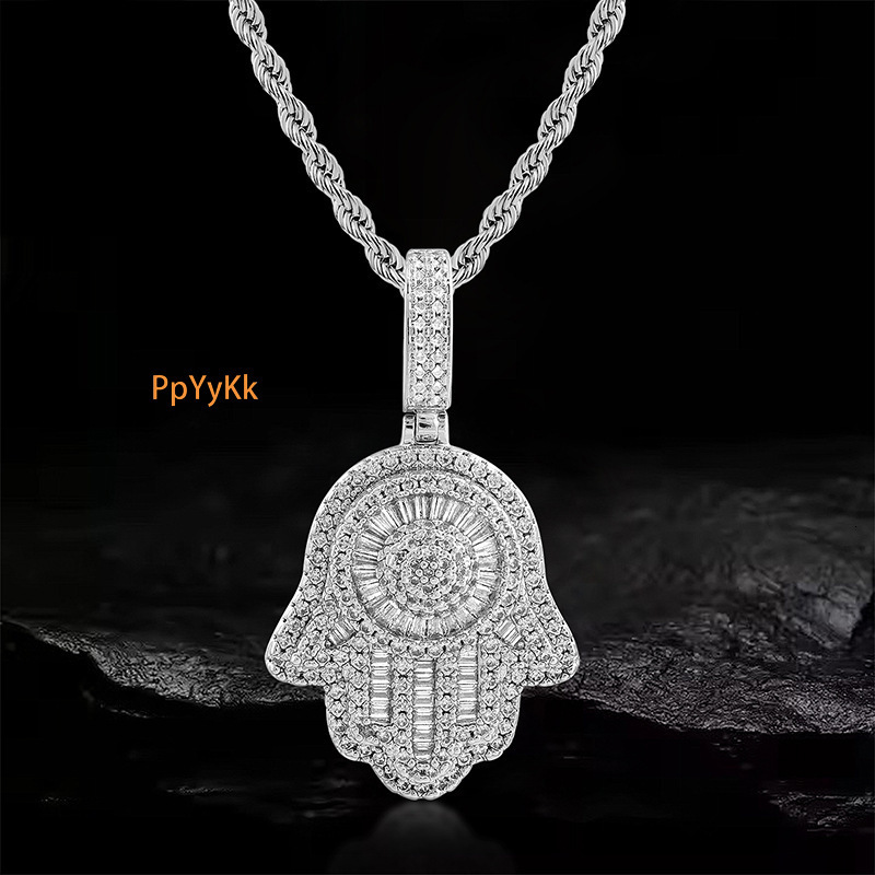 Luxury Moissanite Fatima Hand Diamond Inlaid Light Luxury Niche Statement Pendant Necklace Pass the diamond tester