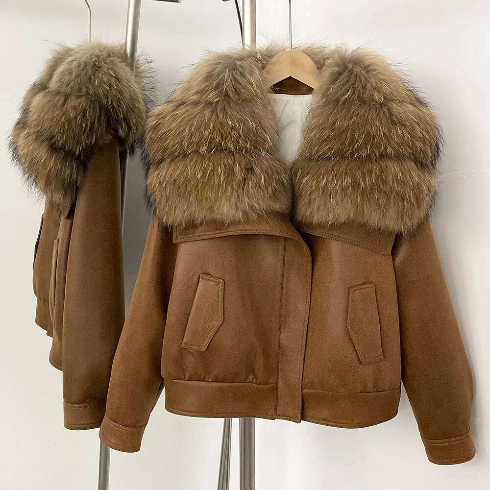 Designer Leisure High Quality Luxurious 2025 Winter Clothing Women Fashion Short Down Coat Big Real Fox Collar Lady Warm Suede Fur Puffer Jacket Femal