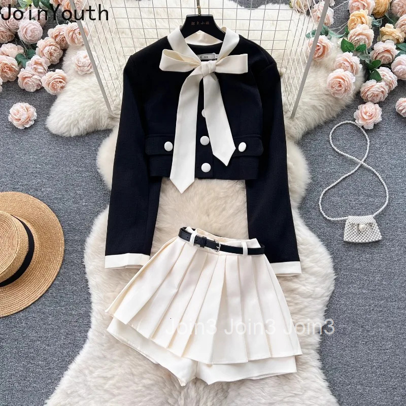 Women Clothing 2 Piece Skirt Set Roupas Femme Bandage V-neck Tunic Crop Tops High Waist Pleated Mini Skirts Outfits Fashion Suit