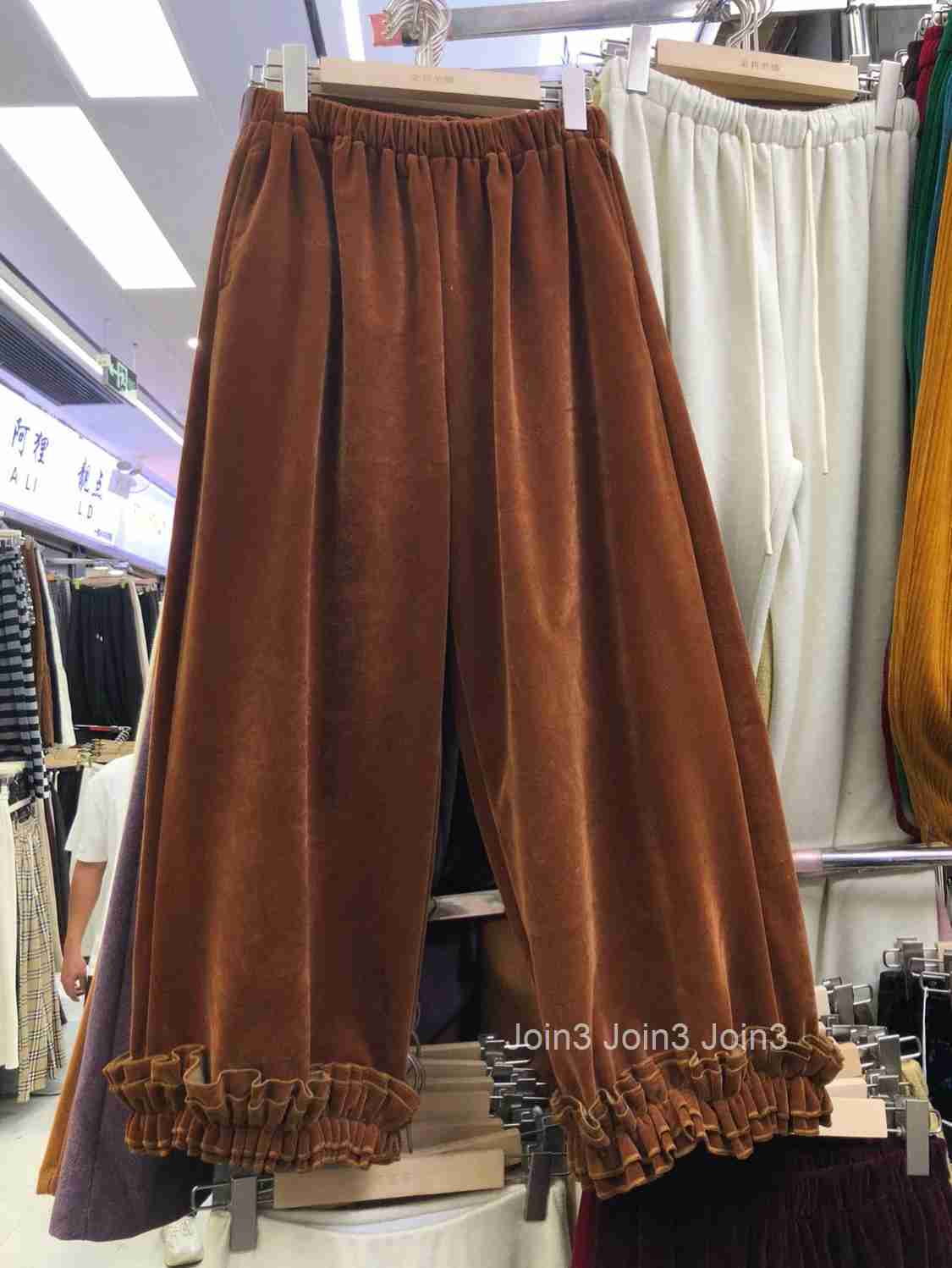 Vintage Velvet Women Wide Leg Pants High Waist Straight Tuffles Pantalon Femme Straight Loose Thicked Trousers 2025 New Bottoms