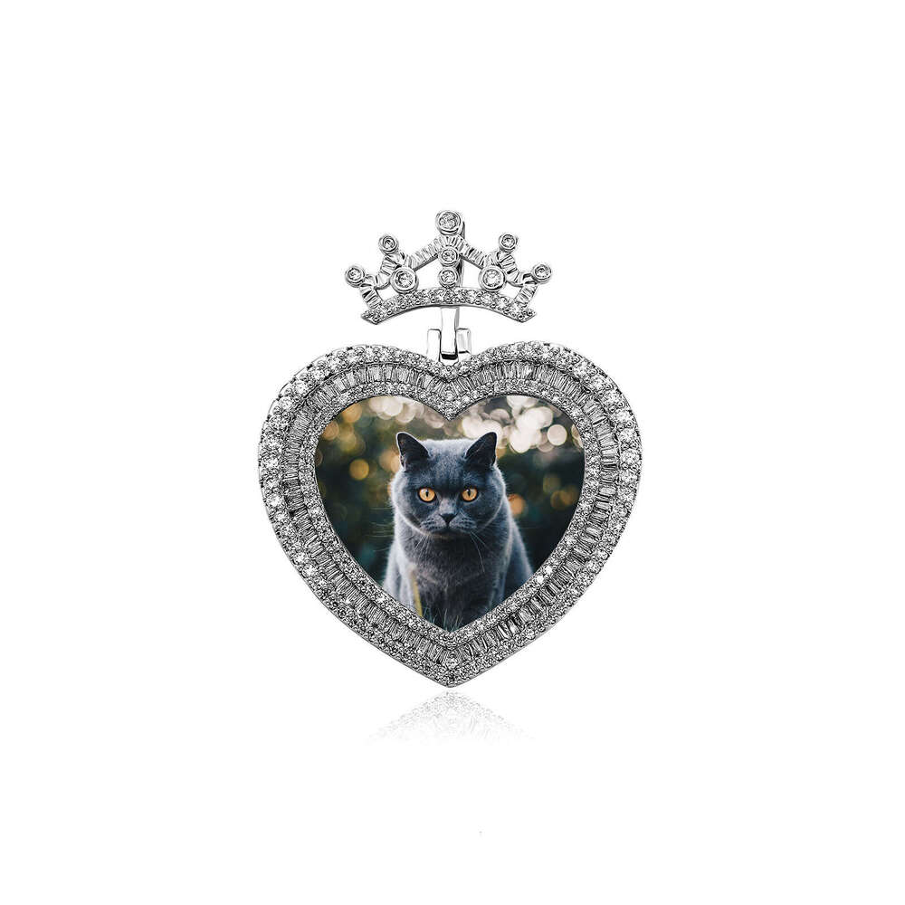 Crown Heart Pendant INS Trendy Couple Family Portrait Commemorative Photo Frame Necklace