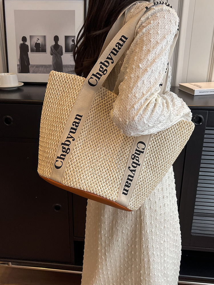 Free Shipping This year popular bag for women new summer style solid color handbag casual versatile crossbody bucket bag Designer bag