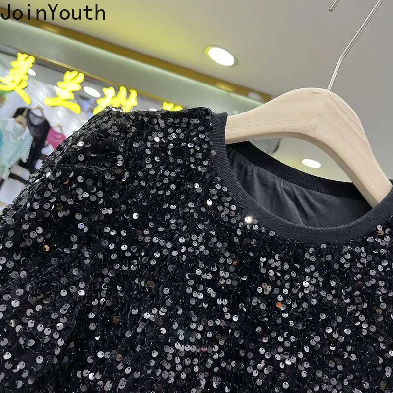 2025 Shirts for Women Korean T-shirts Short Sleeve O-neck Loose Tees Chic Temperament Sequined T Shirts Black Summer Crop Tops