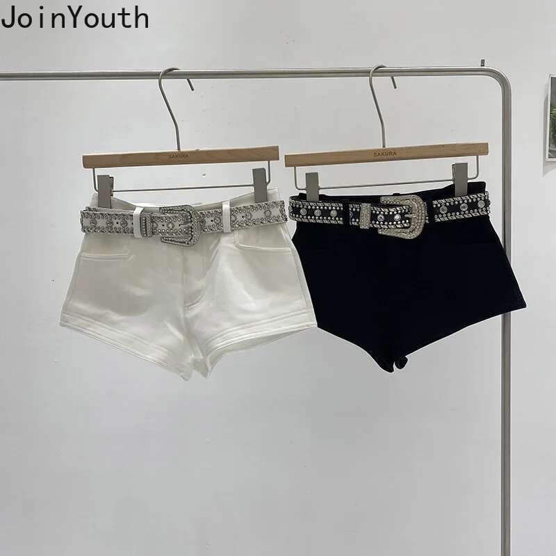 2025 New Bottoms Jean Shorts Women Heavy Diamond Belt Y2k Pants Pantalones Cortos De Mujer Fashion Summer Bodycon Short Mujer