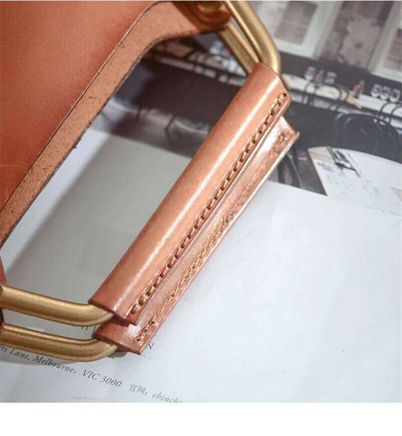 Outdoor Daily Women's Genuine Leather Shoulder Messenger Bag Designer Real Cowhide Female Party Metal Handle Handbag