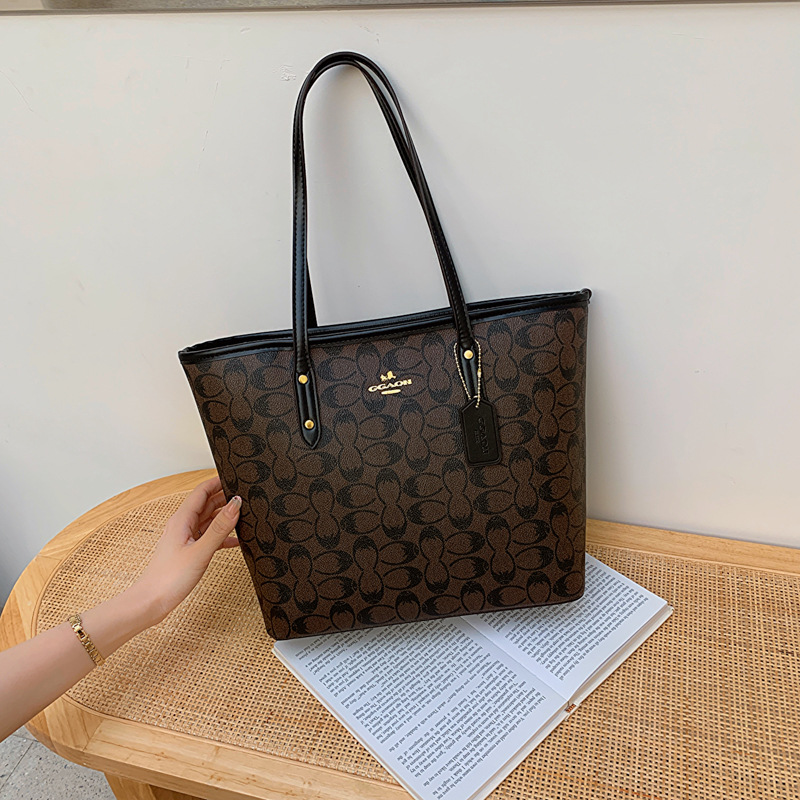 Free shipping designer Shoulder totes Bags for womans shopping bag ladies flap lady fashion causal handbag women crossbody Underarm messenger toe bag