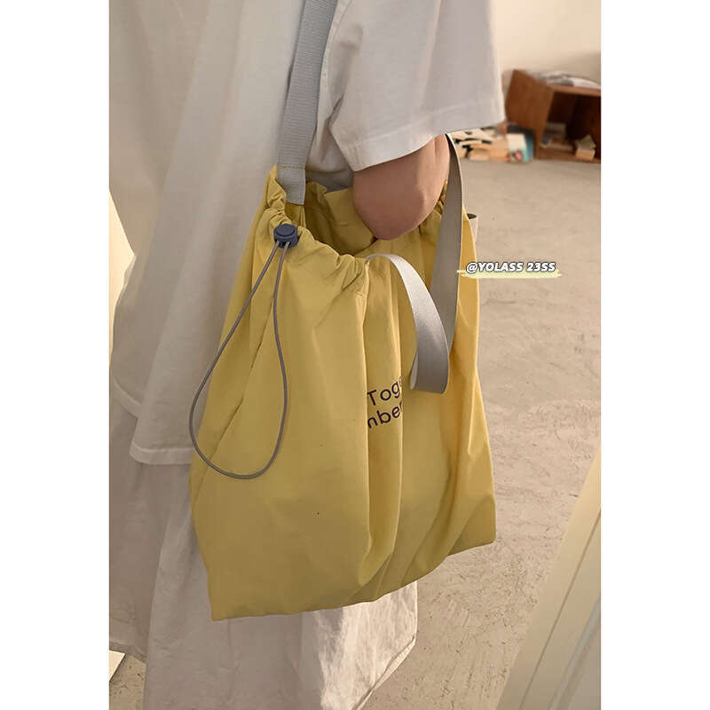 designer bag Casual Canvas Korean Style Lazy Wind Women 2025 New Simple Nylon Tote Large Capacity Shoulder Bag