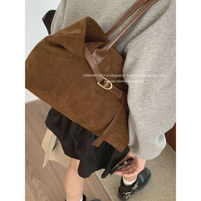 Autumn designer bag Suede Underarm for Women 2024 New Handheld Tote Large Capacity Commuter Shoulder Bag