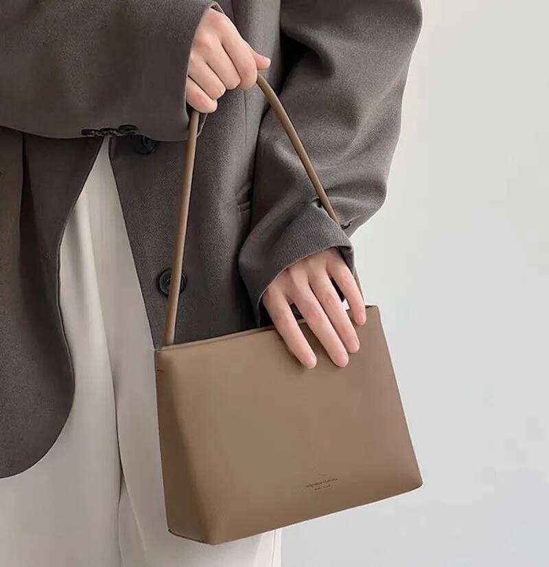 Korean Version Black Underarm Bag2023 New Women's Minimalism Elegant Small Square Bag Fashion Commuter Texture Shoulder Bags