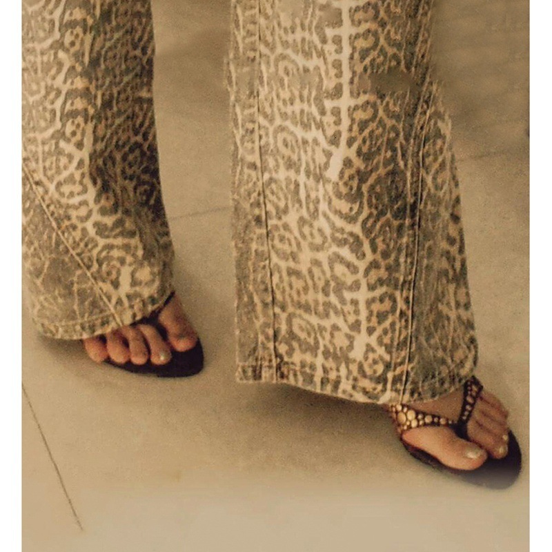 Luxury Brand Designer Shoes Sandals 2025 New High-End European And American Style Rivet Toe Post Sandals Suede High Heel Slippers For Women Summer Out