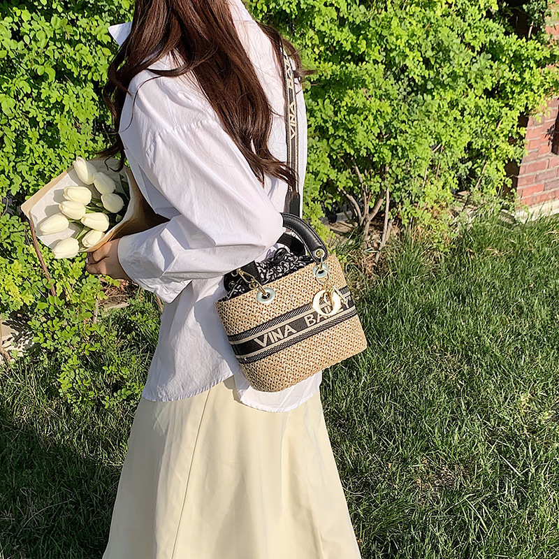 Free Shipping Trendy Fashion Woven Handbag Designer For Women 2025 Summer New Wide Shoulder Strap Straw Luxury Bag Single Shoulder Bag Vegetable Blue