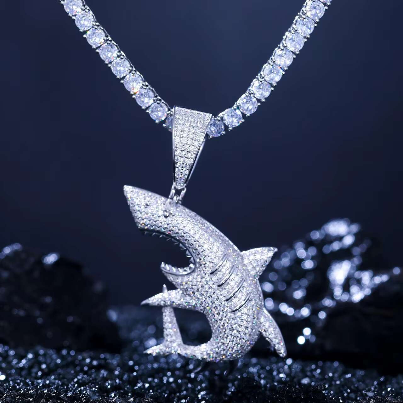 New Design 925 Sterling Silver VVS Moissanite Diamond Great White Shark Iced Pendant Necklace Hip Hop Style Pendants Charms