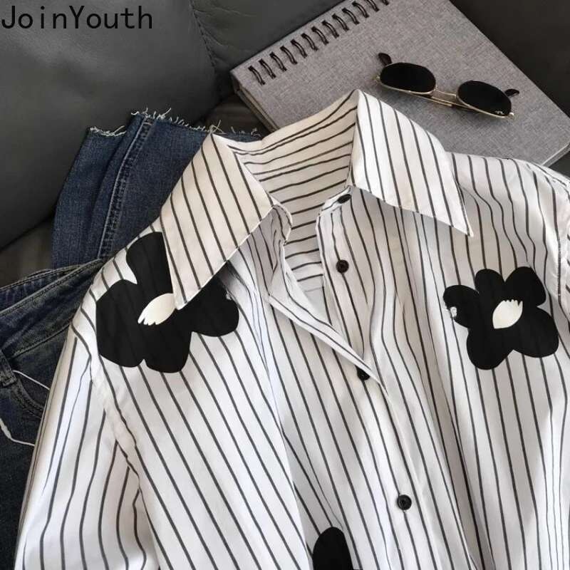 Casual Striped Blouses Women Clothing 2025 Blusas Mujer De Moda Sweet Floral Long Sleeve Shirts Fashion Oversized Blouse Tops