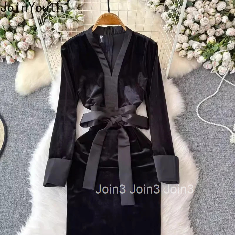Chic Bodycon Woman Dresses 2025 Vestidos De Mujer V-neck Bandage Bow Slim Fit Robe Femme Vintage Velvet Black Temperament Dress