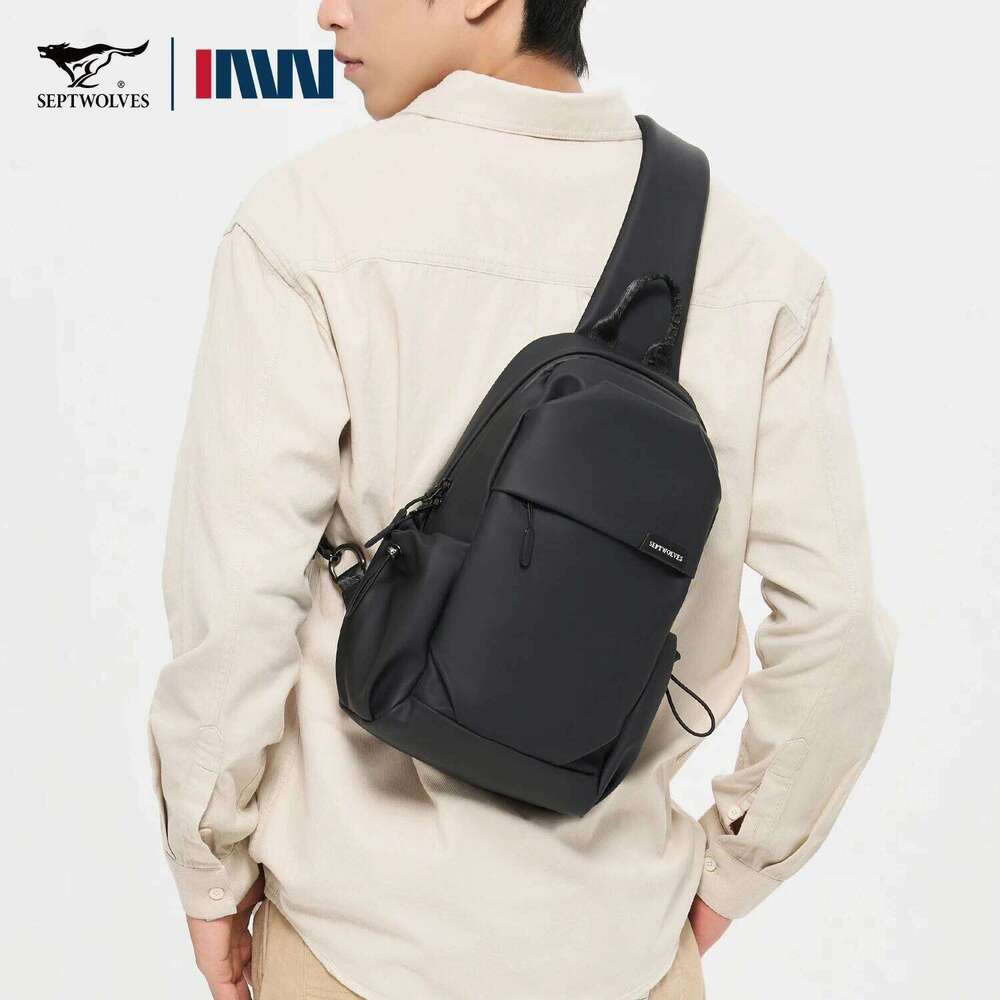 Designer Luxury Septwoes Waterproof Leather Chest Men Shoulder Bag Travel Business With Anti-Theft Zipper Pocketfor 9.7-Inch Ipad Mini