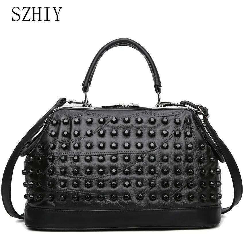 Soft Sheepskin For Women Rivet Shoulder Punk Style Travel Crossbody Purse Office High-Quality Handbag Leather Bag