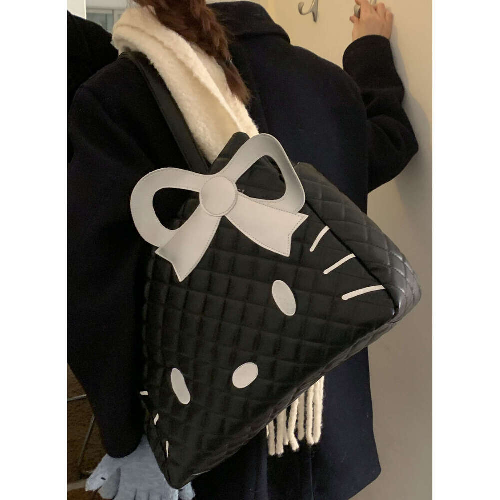designer bag Korean Style Cute Cartoon Cat Handbag Women's 2024 New Quilted Tote Bag Large Capacity Backpack