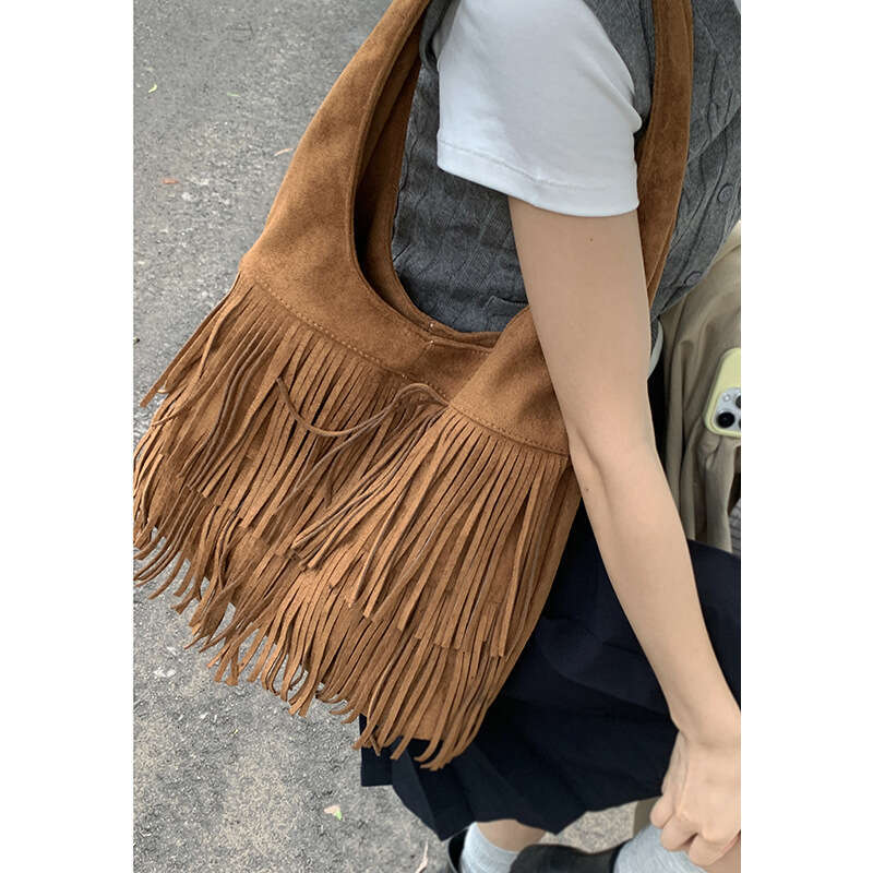 designer bag Milad Style Autumn Tassel for Women 2024 New Suede Tote Large Capacity Underarm Bag