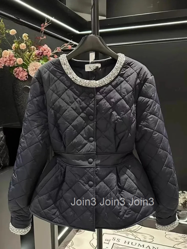 Winter Clothing Fashion Korean Parkas for Women 2025 Ropa Mujer Slim Waist Thicked Outwear Vintage Black Jackets Coats Warm Tops