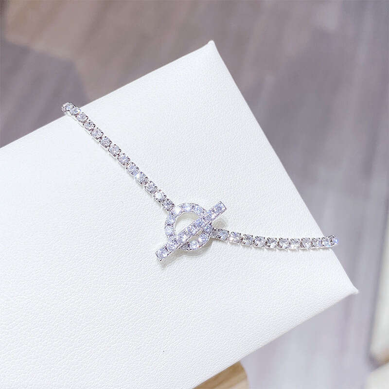 Korean Simple Personality Fashion Zircon Crystal Bracelet for Women Elegant Student Versatile Forest Style Jewelry Bangle