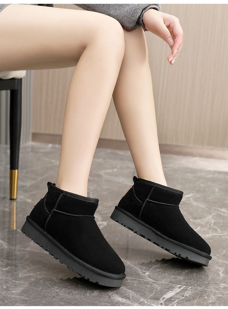 2025 free shipping designer women's winter shoes, women's new models with plush snow boots, cotton solid color sports cotton shoes black whi