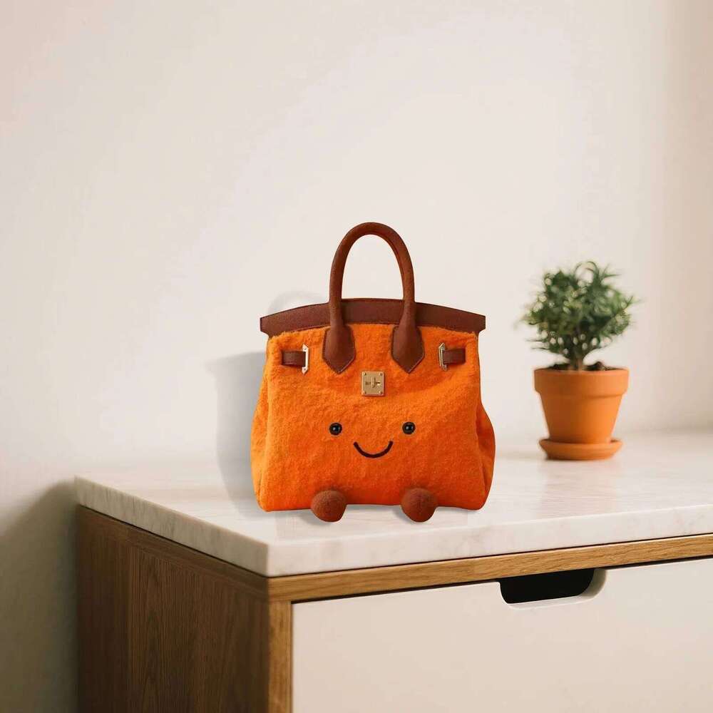 Designer bag 2025 Cute Plush Bag, Can Hold Cosmetics, Mobile Phones And Computers, Beautiful Makeup Storage Bag Luxury Bag
