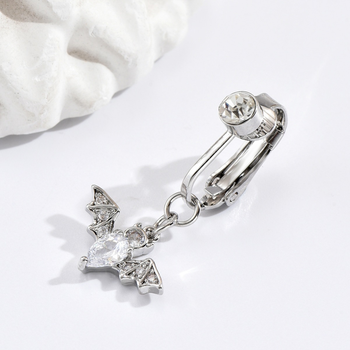 Hot Girl Bat-Shaped Design Style No-Piercing Button Ring With Inlaid Monds Belly Stud