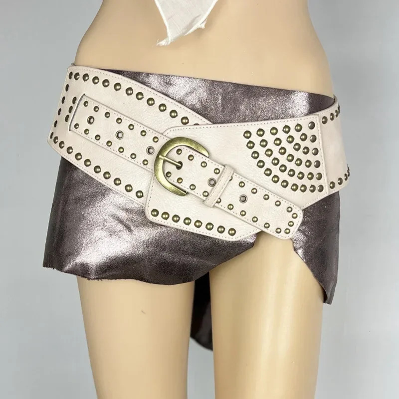Vintage Rivet Punk Wide Belts American Y2K Metal Pu Spice Girls Waistband Western Heavy Duty Irregular Skirt Decoration 250618