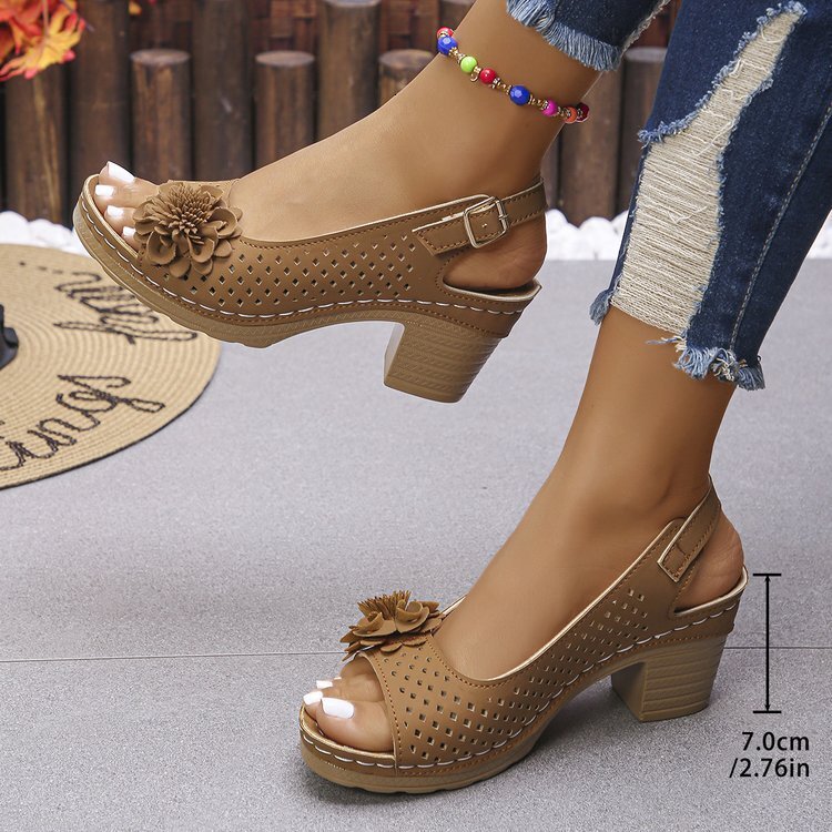 Luxury Brand Designer Shoes Sandals 2025 Spring/Summer New Foreign Trade High Heel Sandals For Women With One Strap Hollow Flower Design Peep Toe Chun