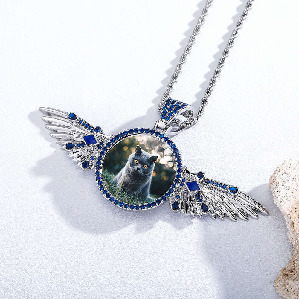 Hip Hop Personality Pendant Copper Inlaid Zircon Wings Retractable DIY Creative Photo Necklace Jewelry