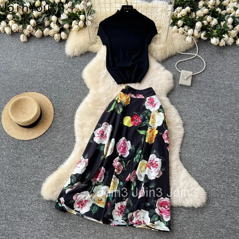 Sweet Women Clothes Skirt Outfits 2 Piece Sets Knitted Short Sleeve Tops High Waist A-line Floral Skirts Suit Fashion Summer Set