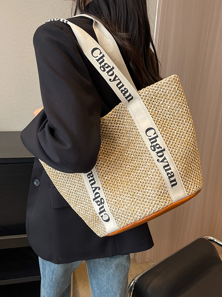 Free Shipping This year popular bag for women new summer style solid color handbag casual versatile crossbody bucket bag Designer bag