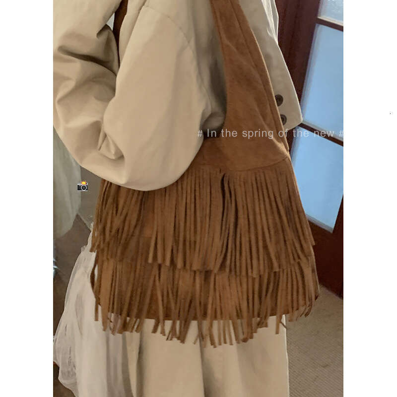 designer bag Milad Style Autumn Tassel for Women 2024 New Suede Tote Large Capacity Underarm Bag