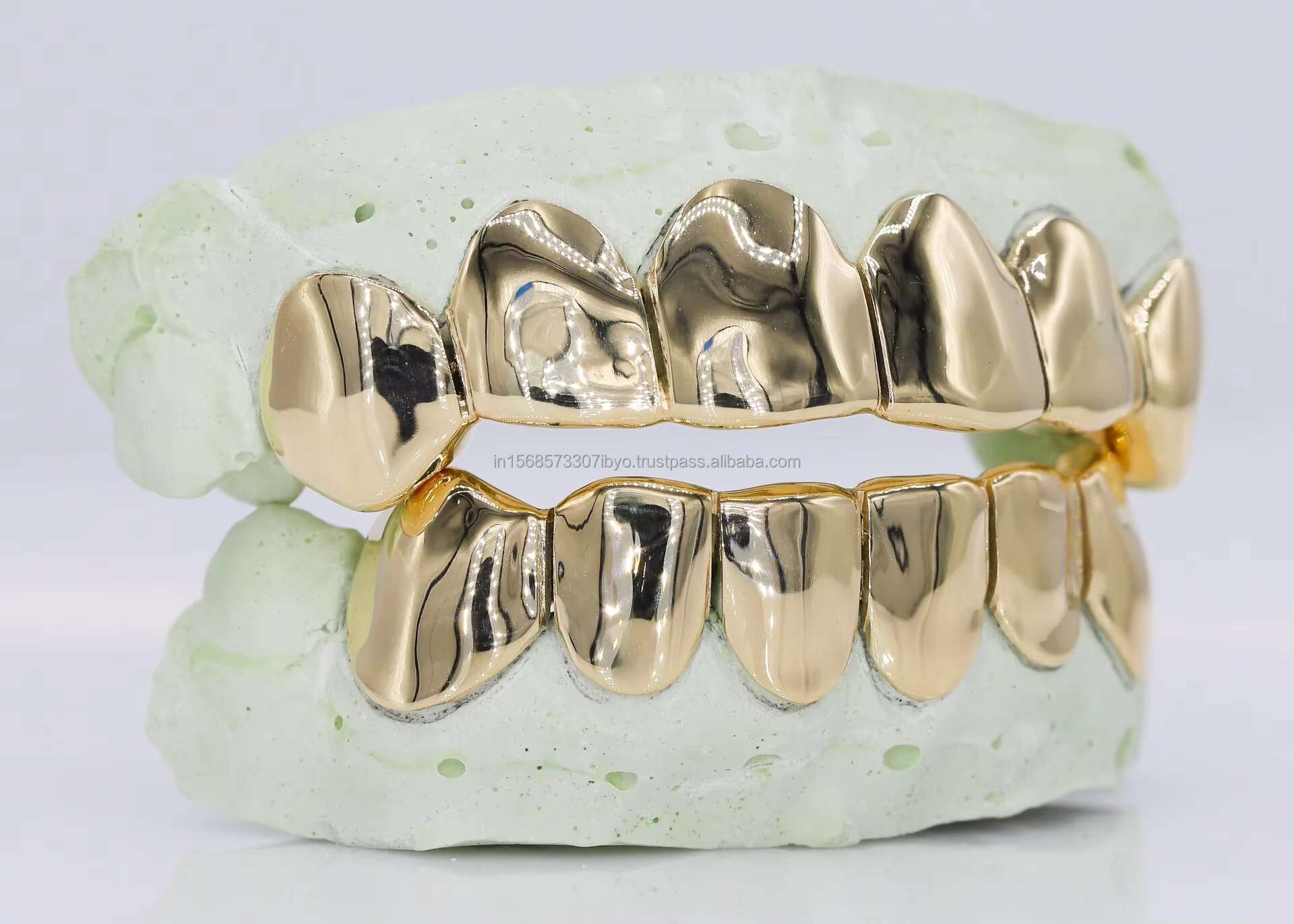 2024 New Wholesale Mens Hip Hop Gold Teeth Silver 925 Grillz Top Bottom Iced Out Grillz Dental Moissanite Grill