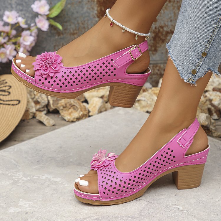 Luxury Brand Designer Shoes Sandals 2025 Spring/Summer New Foreign Trade High Heel Sandals For Women With One Strap Hollow Flower Design Peep Toe Chun