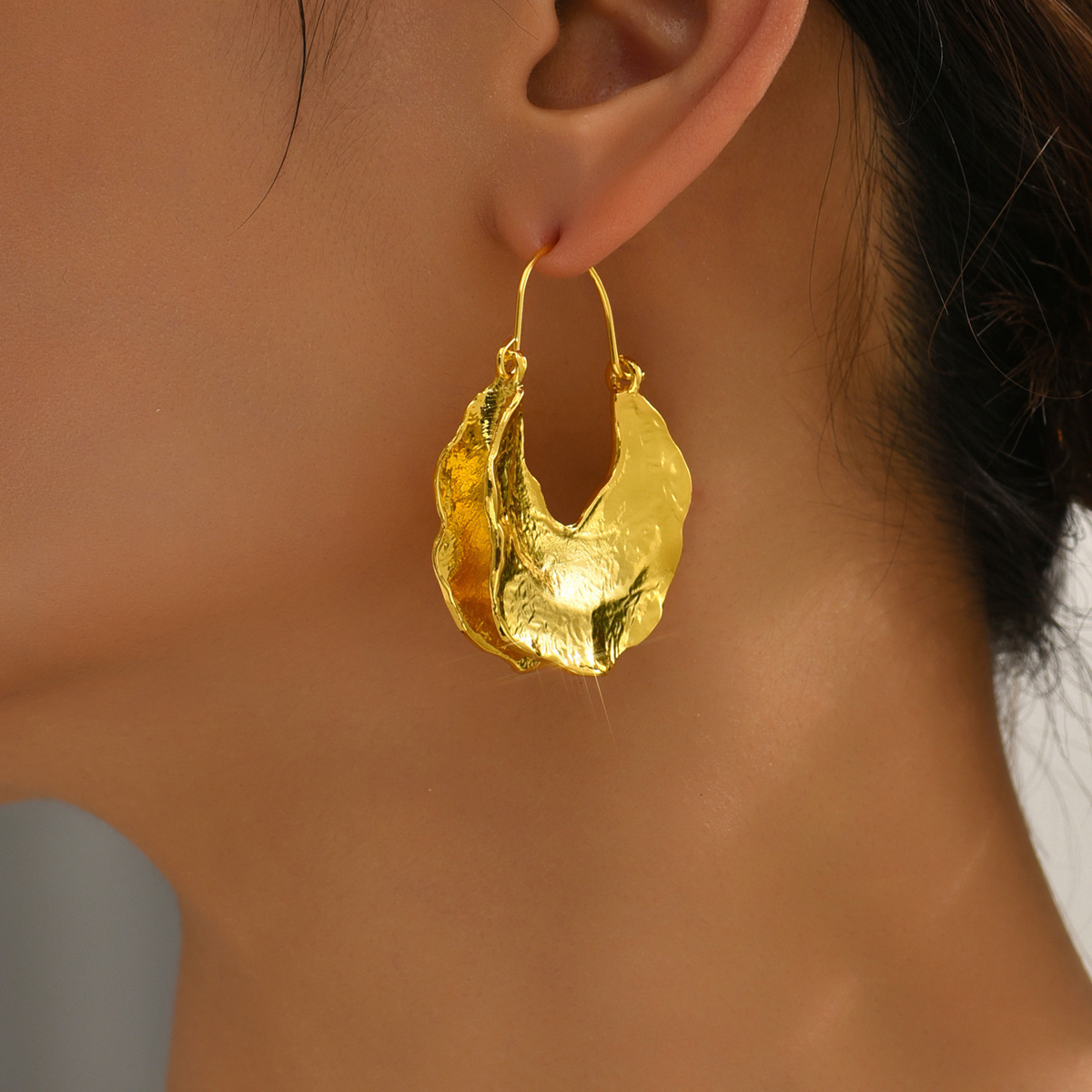 Exaggerated Style Metal Simple Wrinkled Leaf Design Drop Earrings