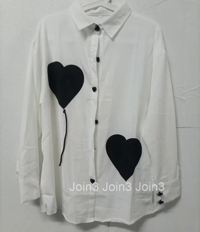 White Long Sleeve Blouse for Women Love Print Oversized Shirts Turndown Collar Fashion Blouses Tops 2025 Blusas Mujer De Moda