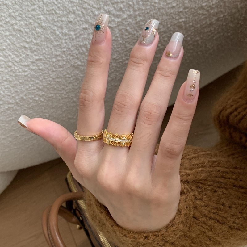 Luxury Moissanite rings Through diamond testing Full Diamond Lace Crown Vintage Royal Intricate Hollow Versatile Elegant Statement Ring