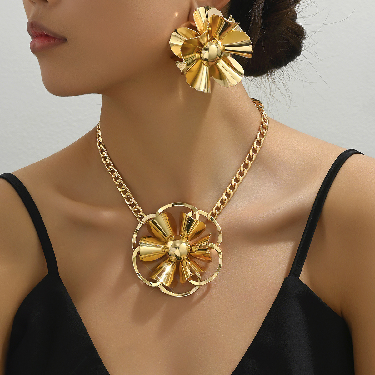 Minimalist Fashion Light Flower Necklace Earrings For Women Unique Exaggerated Studs Design Choker