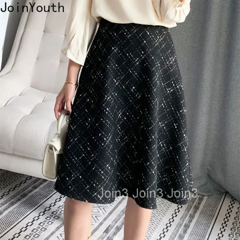 Vintage Black Plaid Women Skirt 2025 Faldas Mujer De Moda Korean Temperament Jupe High Waist A-line Saia Thicked Tunic Skirts