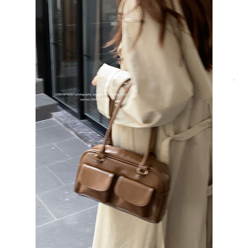 Niche Design Underarm for Women 2022 designer bag New Large Capacity Shoulder Bag High-end Commuter Handbag