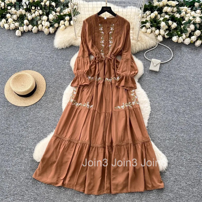 Vintage Dress Women Clothing Slim Waist Patchwork Lace Elegant Robe Femme 2025 Vestidos De Mujer Embroidery Summer Maxi Dresses