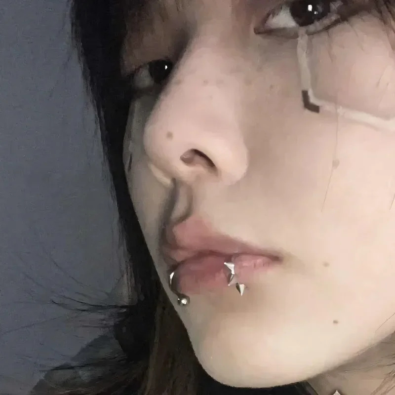 C Shaped Punk Nose Lips Rings Stainless Steel Lip Ring Rivet Clip on Non Body Piercing Hoop Ring for Women Men Non-Pierced 250617