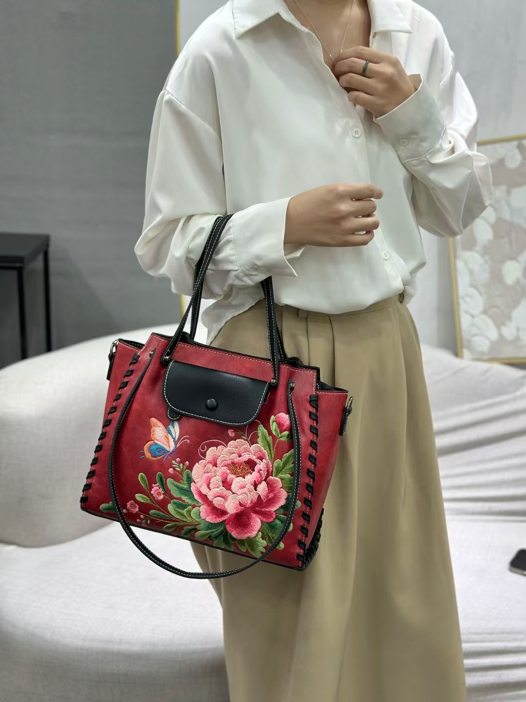 RH8890 Chinese Floral - Embroidered Handbags designer bag Support customization